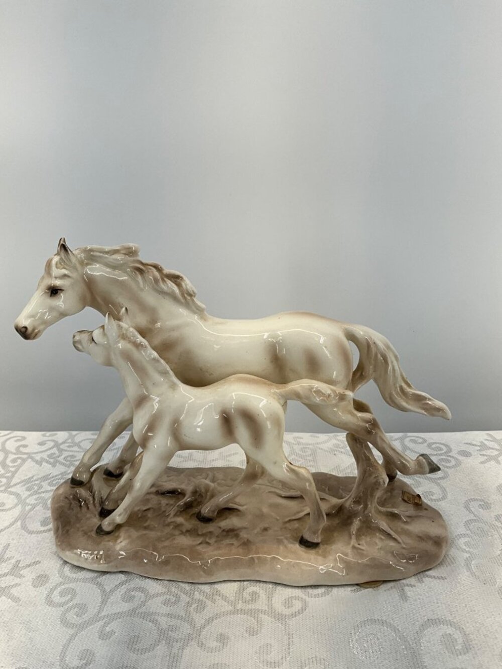 Norcrest Echt Altman Porcelain Horse Figurine With Mare & Foal Japan